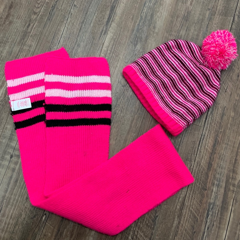 Toddler Girl Knit Beanie & Scarf Set